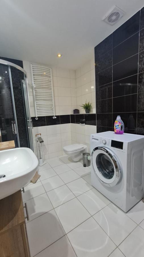 Four Seasons Aquamarina Apartment Swinoujscie Bagian luar foto