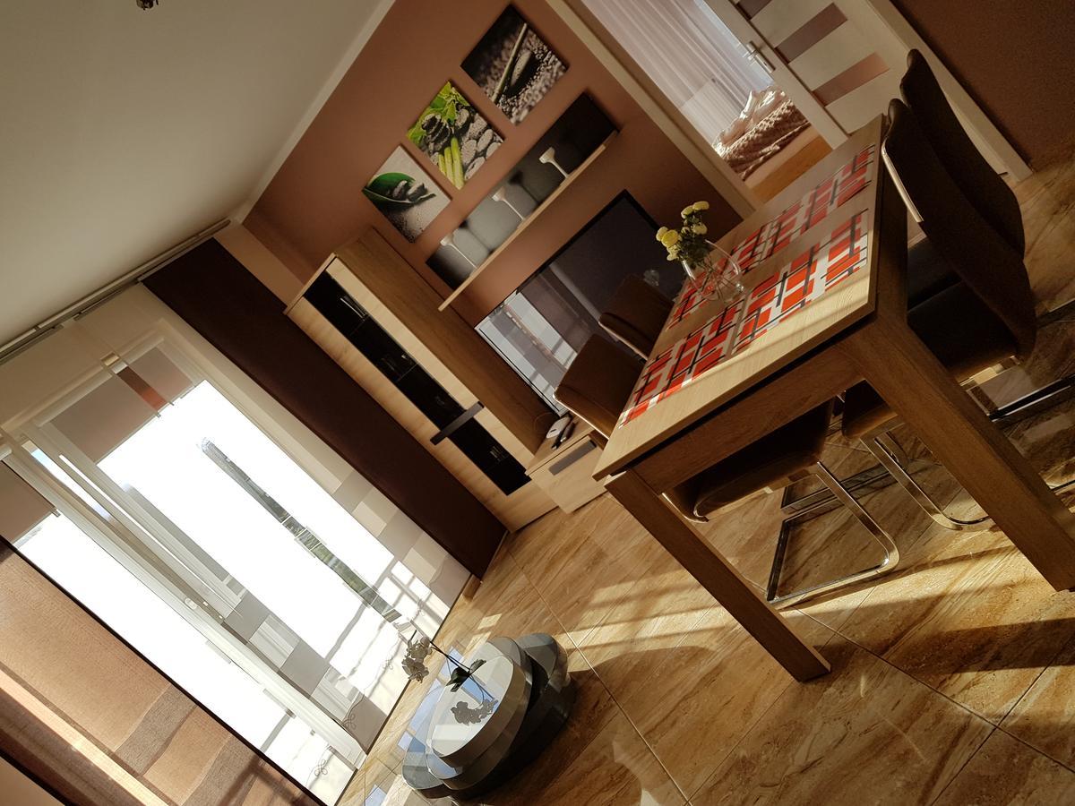 Four Seasons Aquamarina Apartment Swinoujscie Bagian luar foto
